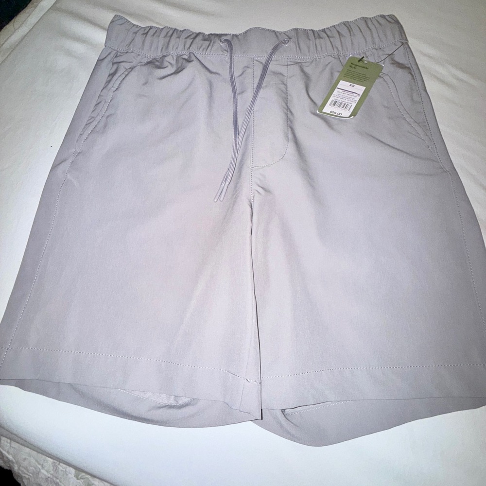Goodfellow & Co Game Day Shorts Mens XS Gray New 7" Inseam Pull-On Drawstring